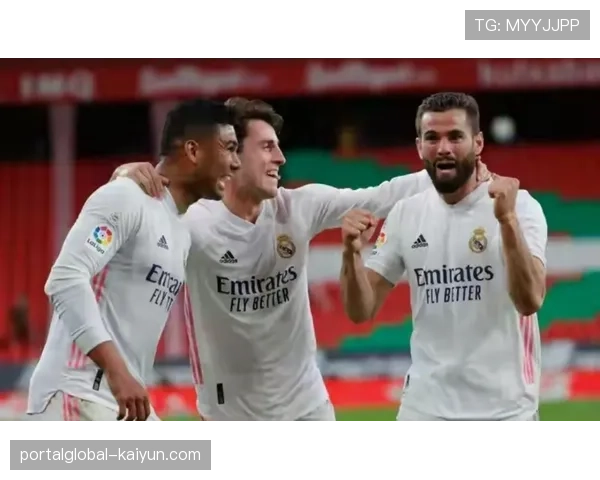 阿韦洛亚阵型选择困境,四后卫或五后卫体系需平衡防守与反击需求